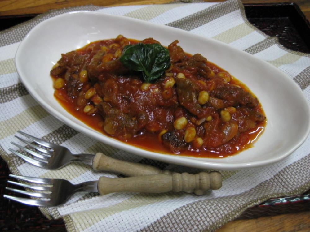大豆と牛すじやわらかトマト煮込み