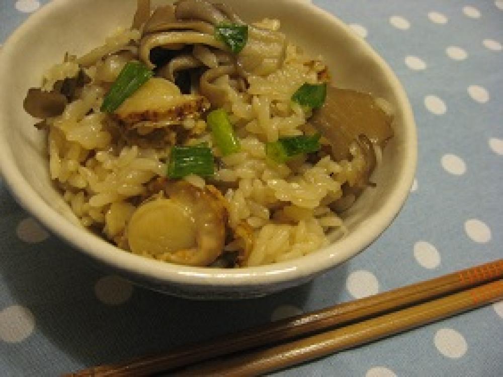 まいたけと帆立の炊き込みご飯