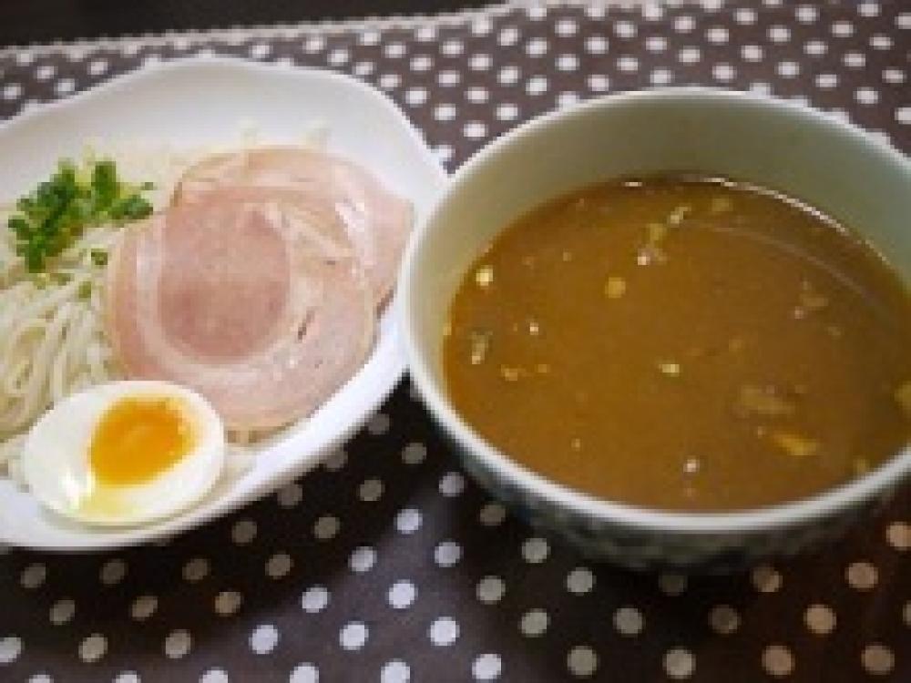 サバ缶でカレーつけうどん