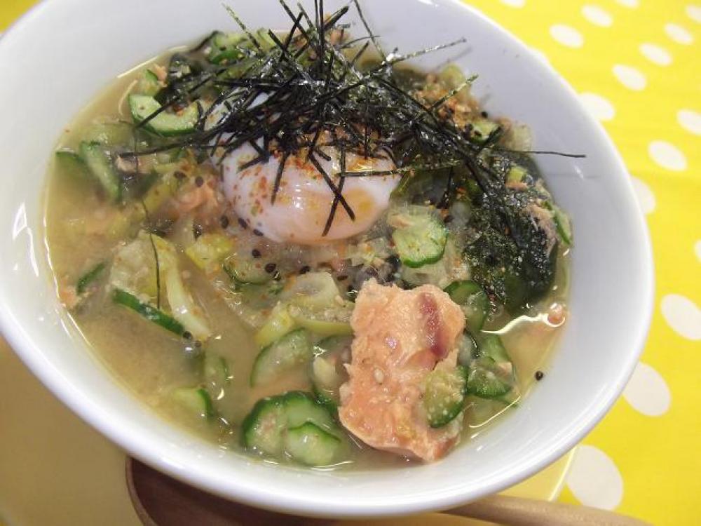 冷や汁風☆温玉汁ご飯 
