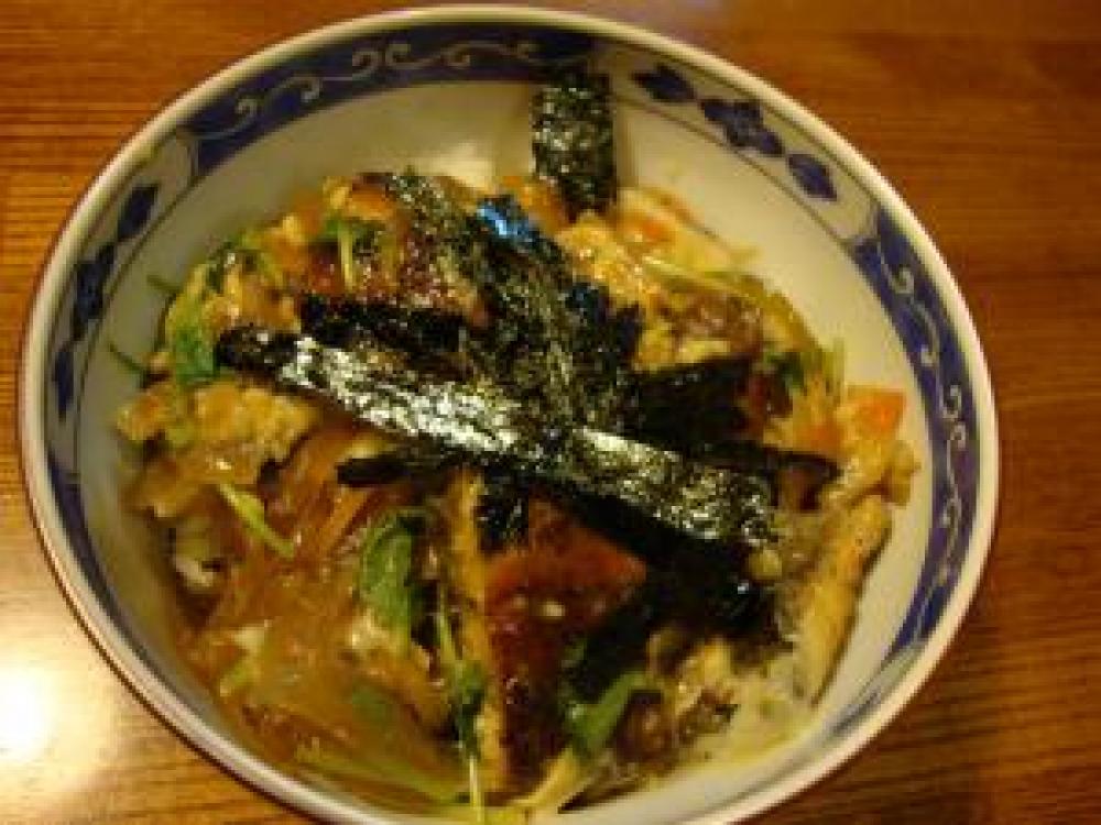 野菜たっぷりのうな丼