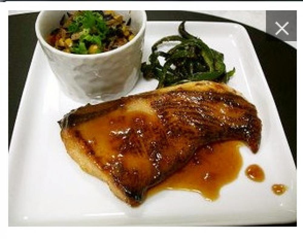 ぶりのはちみつ照り焼き
